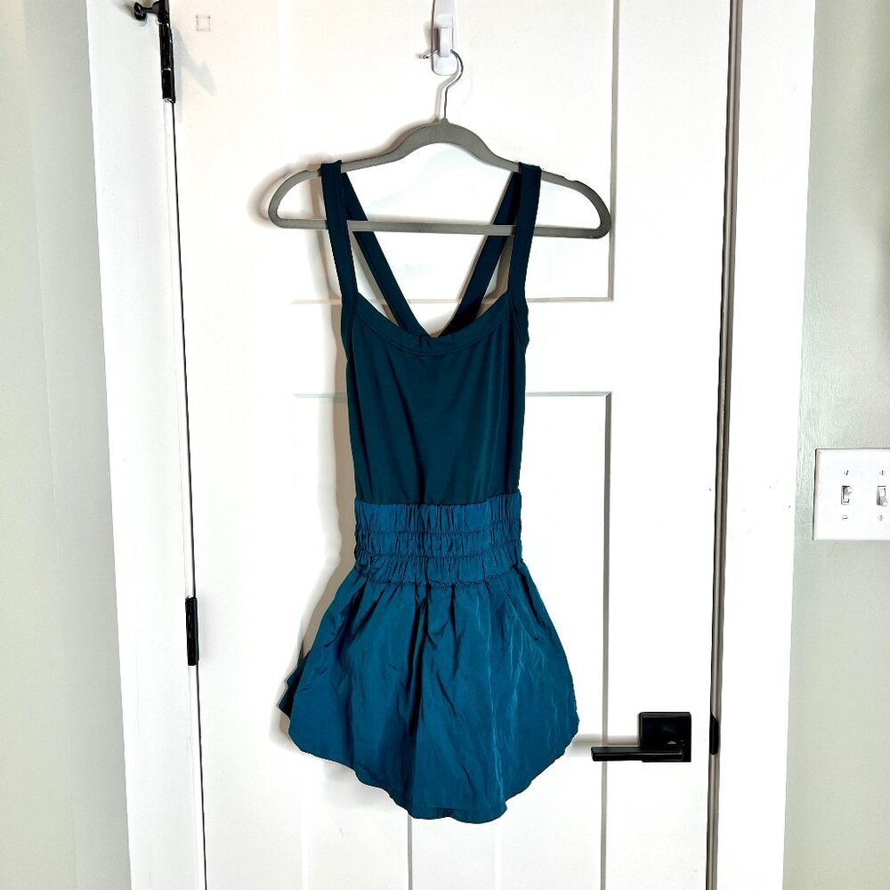 Free People Movement Teal Green Way Home Skortsie Athleisure Romper Sz Large - Picture 2 of 7